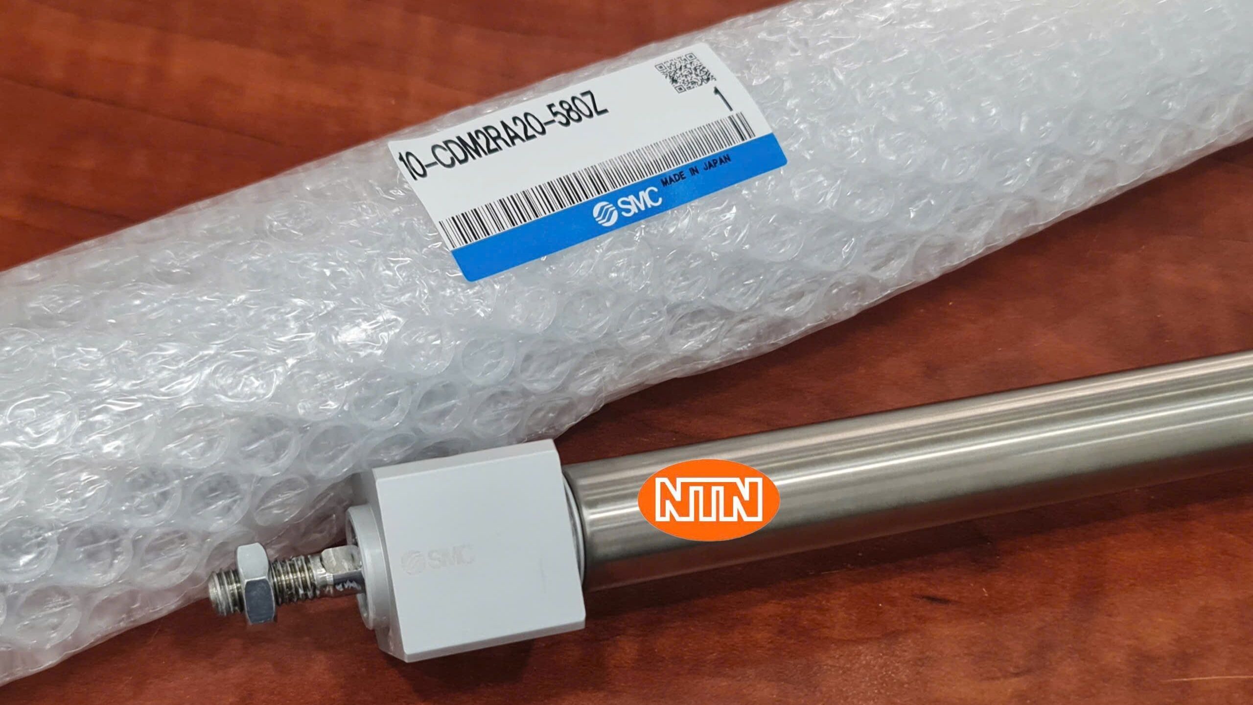 Air Cylinder SMC 10-CDM2RA20-580Z Xy lanh khí nén