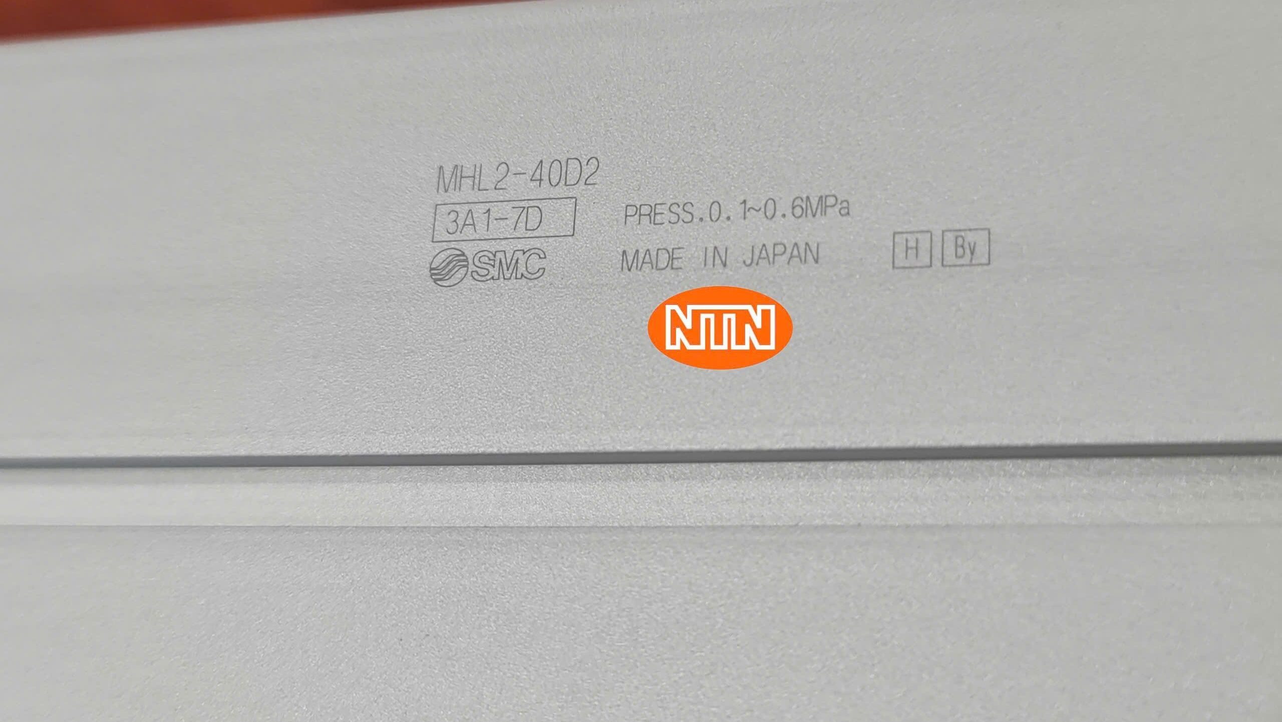 Air Gripper SMC MHL2-40D2 Kẹp khí nén
