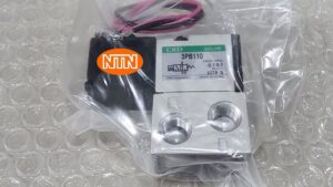 Solenoid Valve CKD 3PB110-06-3 Van điện từ