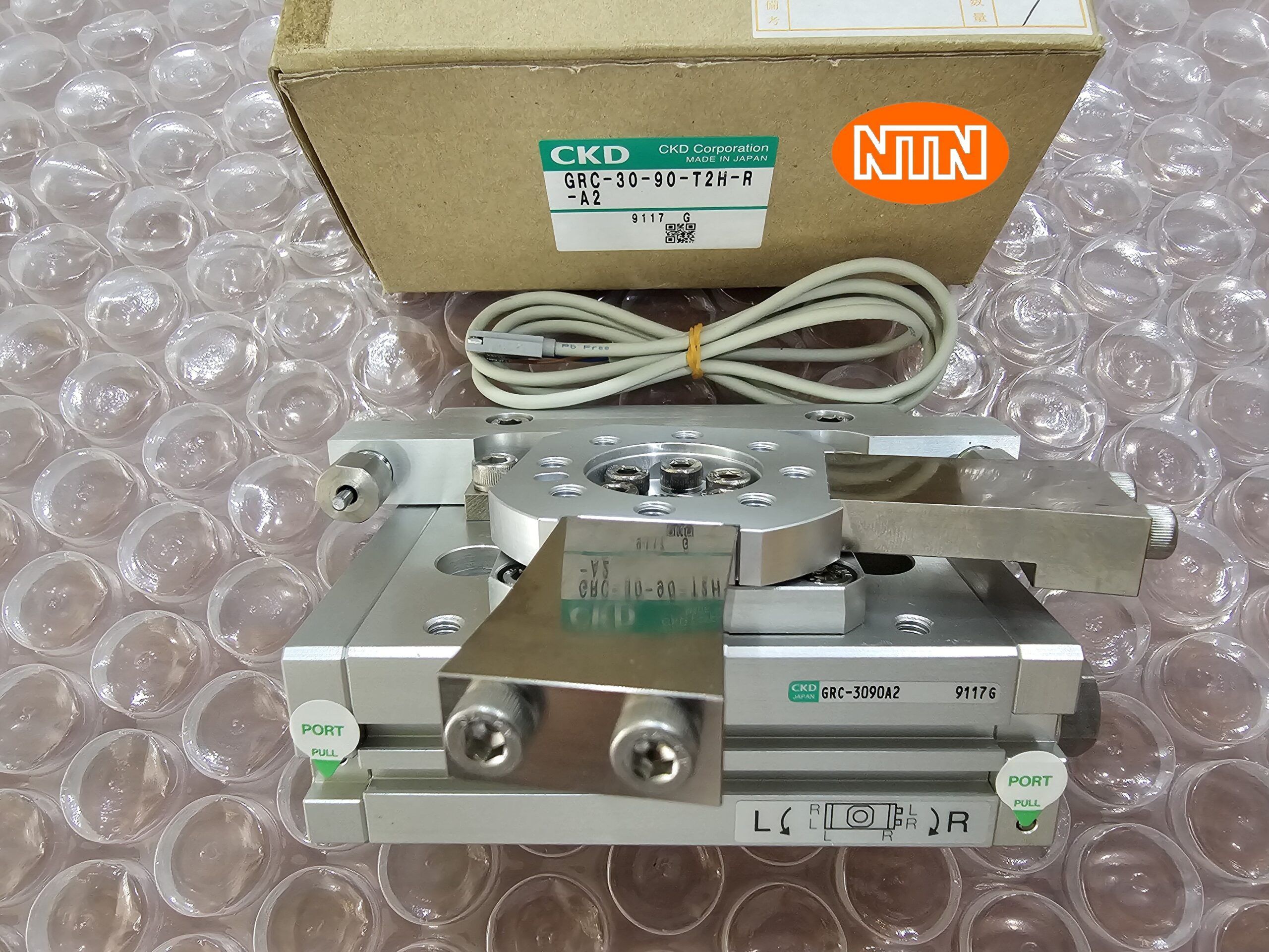 Rotary Cylinder CKD GRC-30-90-T2H-R-A2 Xi lanh xoay