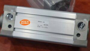 Air Cylinder SMC MDB1B63-100Z Xi lanh khí nén