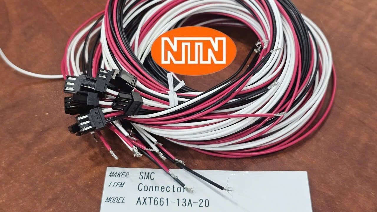 Connector SMC AXT661-13A-20 Cáp kết nối